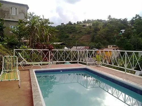 Treasure'S Comfort Inn Claremont 2*,
