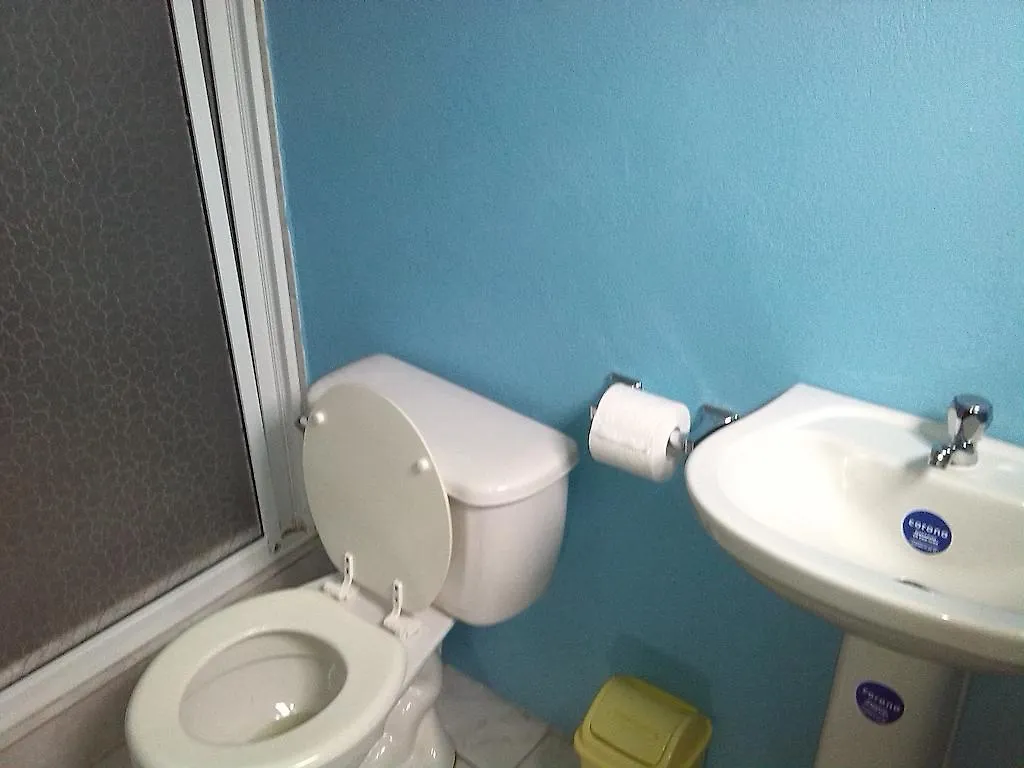 Treasure'S Comfort Inn Claremont 2*,  牙买加