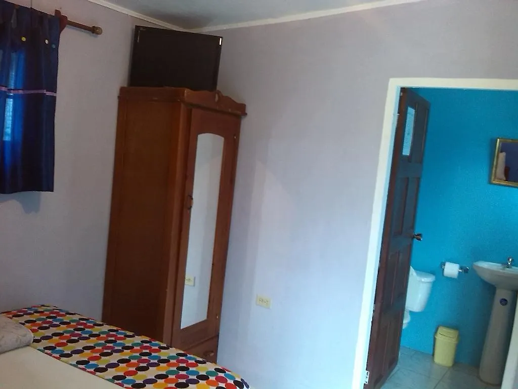 Treasure'S Comfort Inn Claremont 牙买加